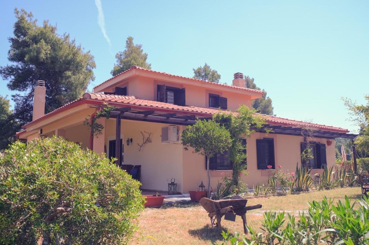 Residence On The Hill Near The Sea Siviri Exterior foto